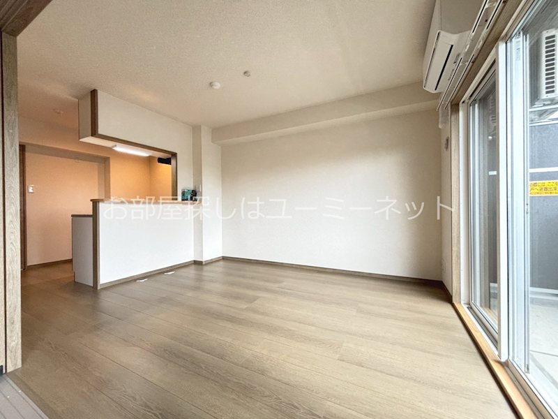 鹿児島県指宿市大牟礼３丁目23-3 リビング