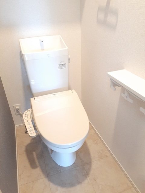 鹿児島県指宿市大牟礼２丁目34-23 トイレ