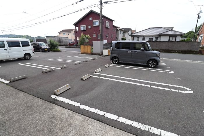 鹿児島県鹿児島市中山町22-1 駐車場