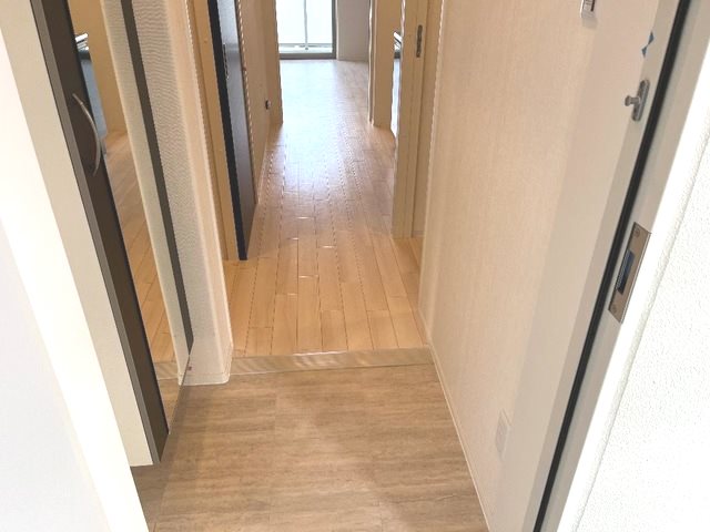 鹿児島県鹿児島市荒田２丁目34-2 玄関