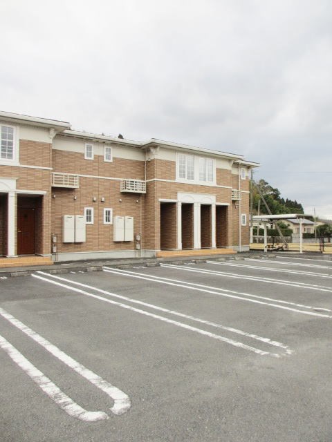 鹿児島県南さつま市金峰町尾下2848-1 駐車場
