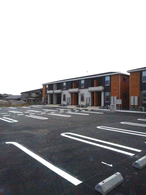 鹿児島県指宿市西方2204-6 駐車場