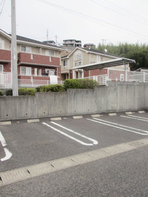 鹿児島県鹿児島市宇宿８丁目18-24 駐車場