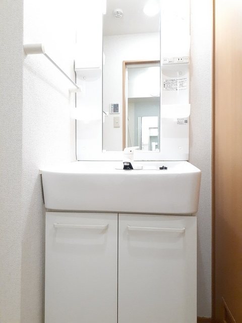 鹿児島県鹿児島市谷山中央２丁目4402-1 洗面所