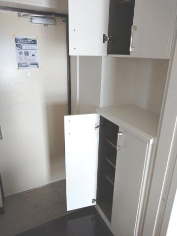 鹿児島県鹿児島市宇宿２丁目20-6 玄関