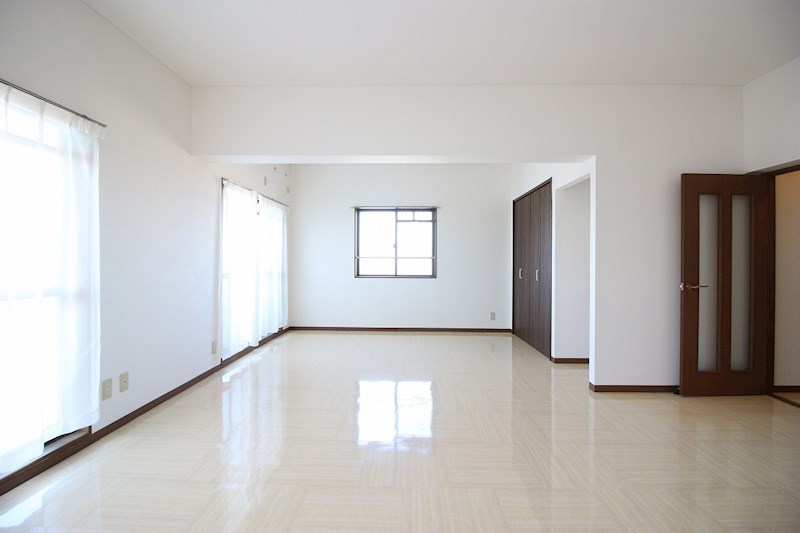 メゾンクオーレ リビング