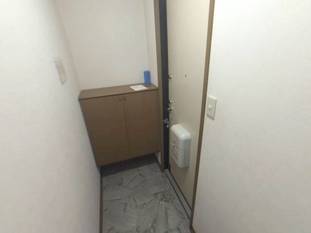 メルベーユB 玄関