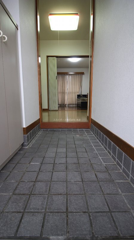 葵西BASE 玄関