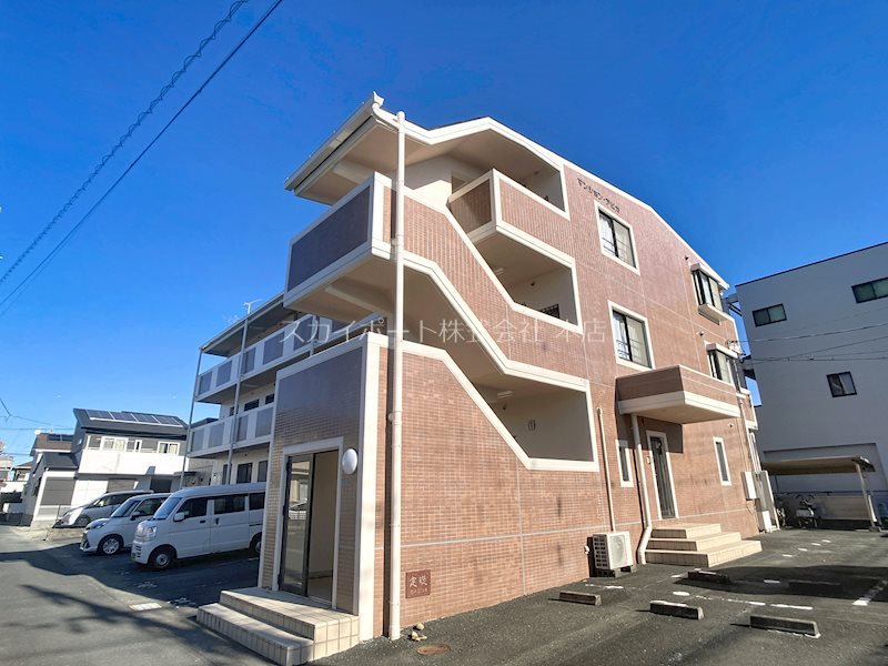 マンションアピカ 205号室 外観