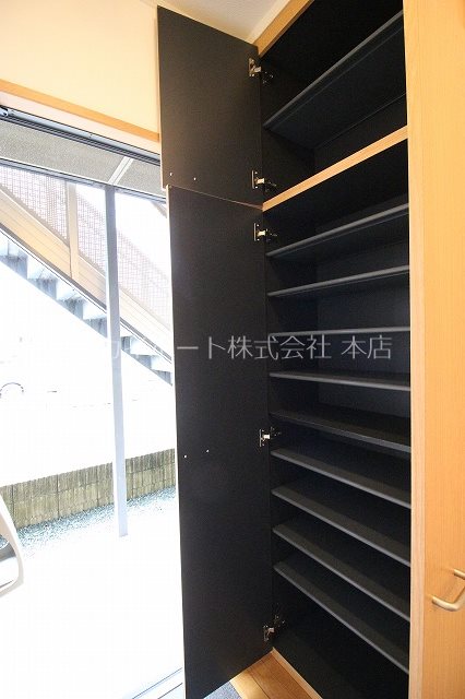 プルミエールⅡ 玄関