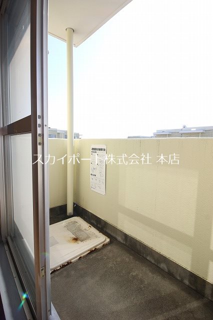 ライトアップ萩丘１番館 ベランダ