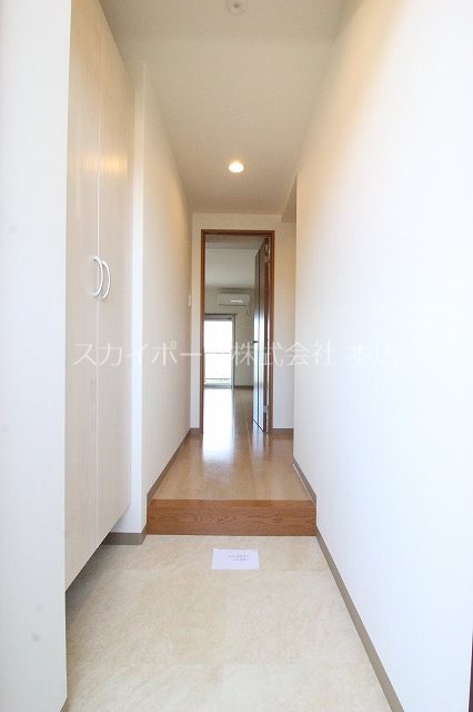 BELL TREE初生 玄関