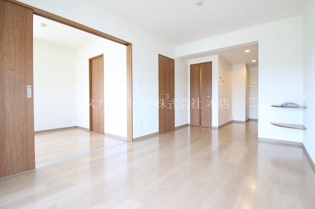 BELL TREE初生 リビング