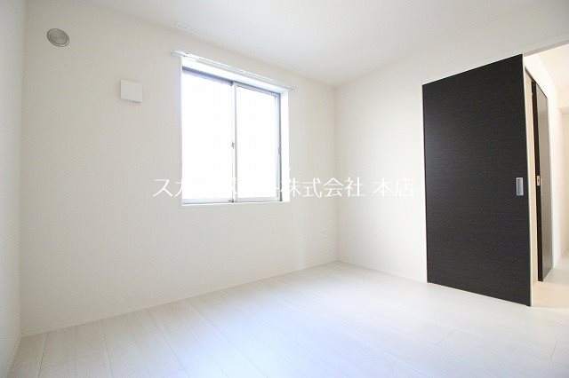 ハピネスコート ベッドルーム