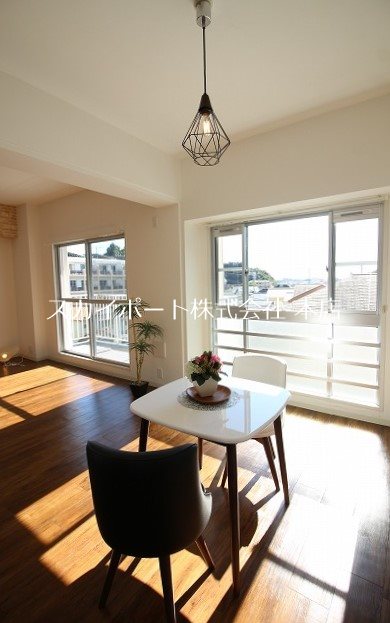 パークビュー四ツ池 リビング