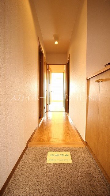 エスペランサAOI 玄関