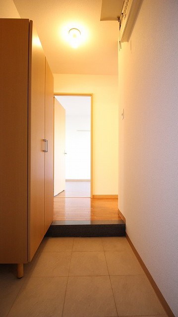 アレイズ和合 玄関