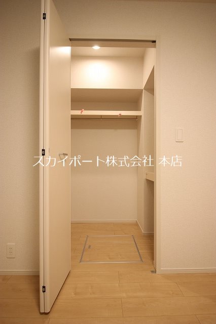 リーデレ 収納