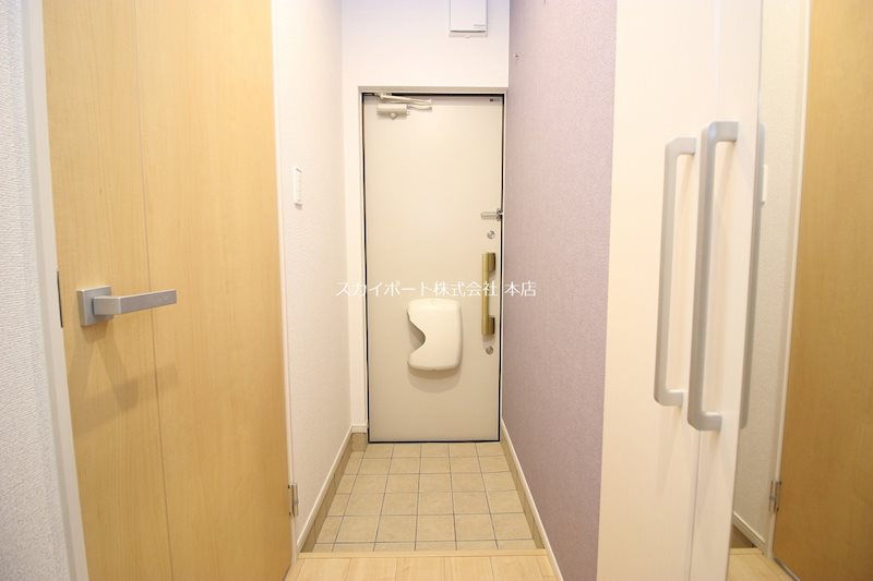 ブライトガーデン新Ⅱ 玄関