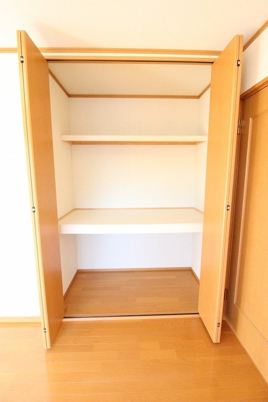 ソル・レヴェンテ その他1