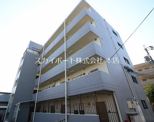 アラモード 106号室 外観
