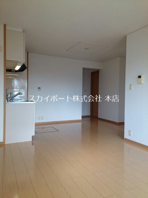 アンジュ　アクティフ リビング
