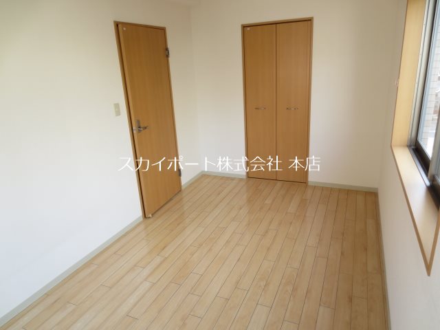 グランディ・ケイ ベッドルーム