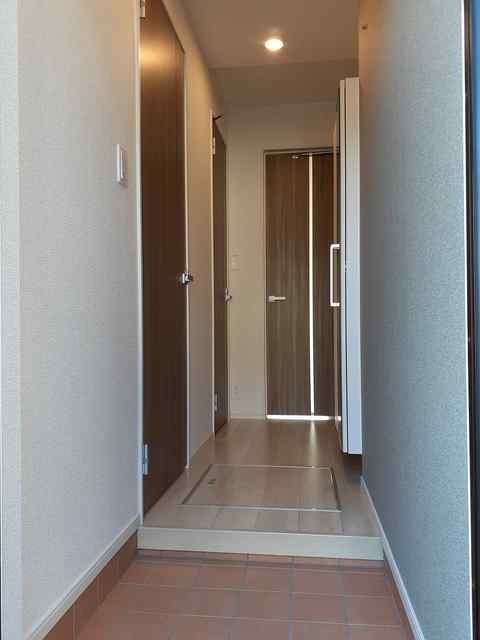 フローラコート 玄関