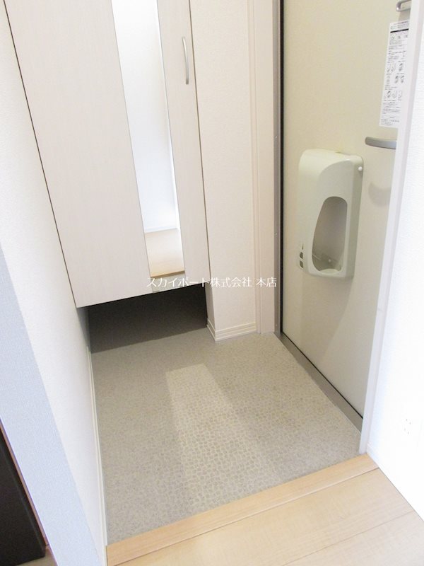 フレ・セゾン 玄関