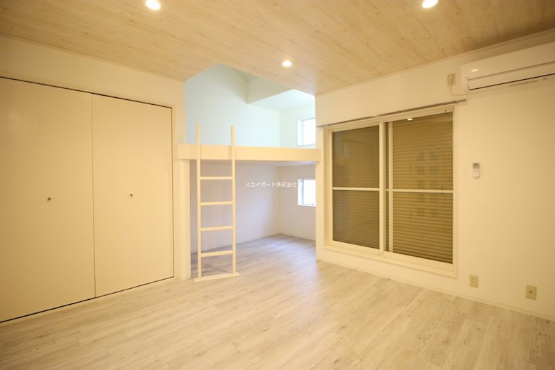 リバーサイドＳ リビング