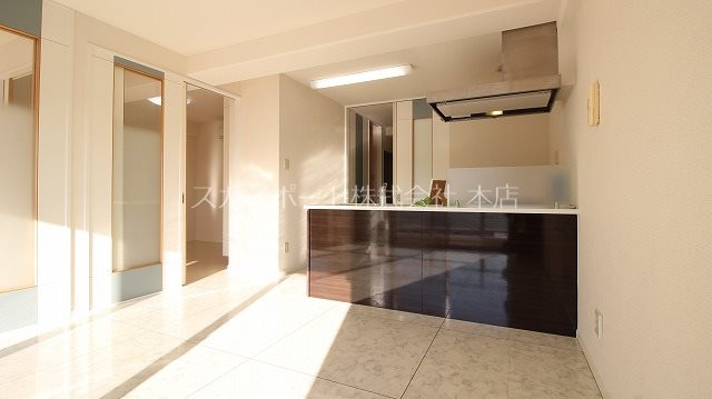 アルコリバーサイド リビング