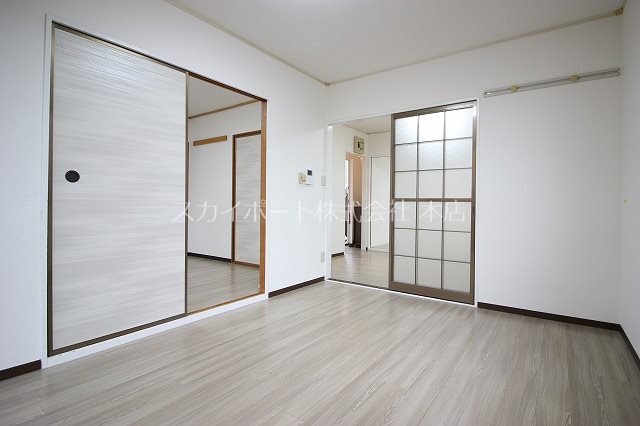 セジュールひだ リビング