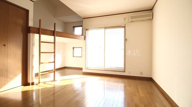 リバーサイドＮ ベッドルーム