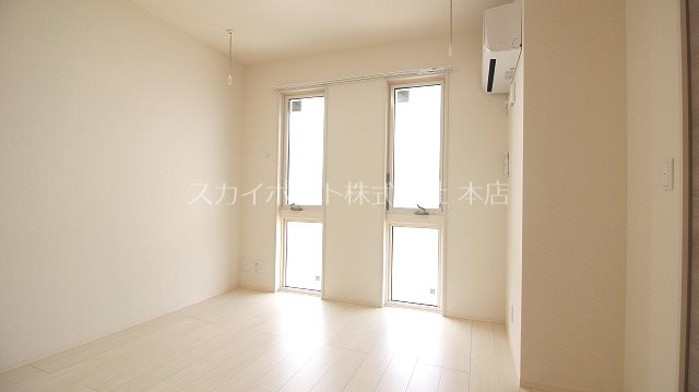 ラぺ・クロシェットＭ ベッドルーム