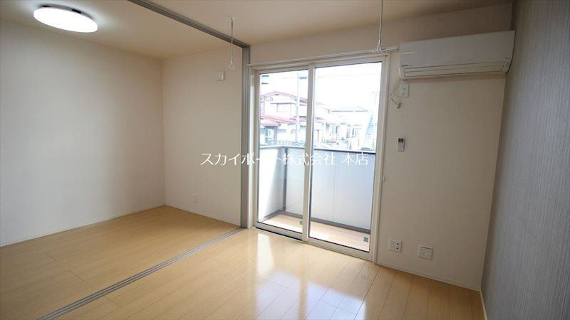 フレ・セゾン リビング