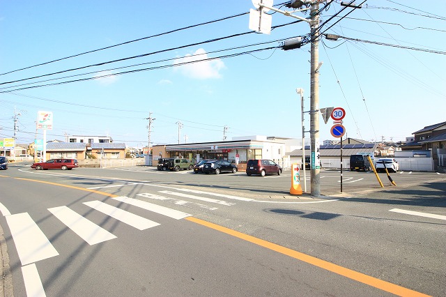 泉3丁目貸家 周辺画像1