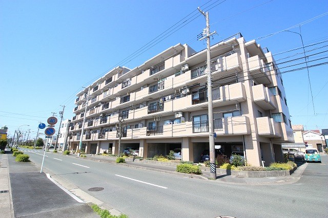 トーカンマンション高丘 302号室 外観