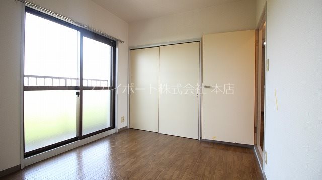 メゾン葵ヶ丘 ベッドルーム