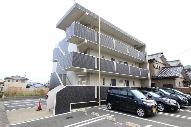 マンションヒカリⅢ 外観