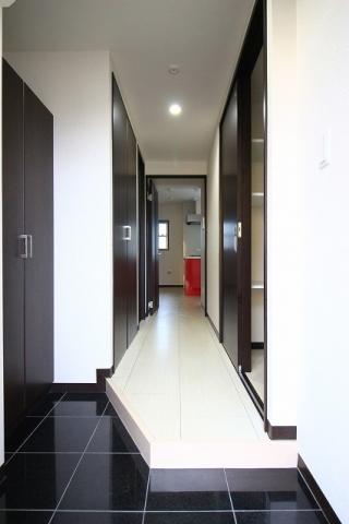 マンションヒカリⅢ 玄関