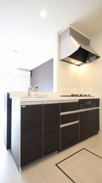 Le calme（ル　カルム） キッチン