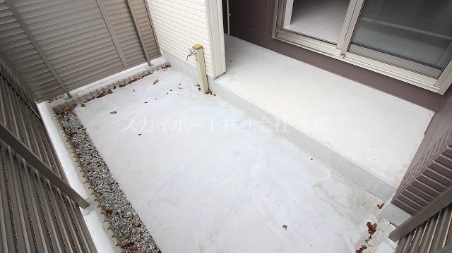 Le calme（ル　カルム） ベランダ