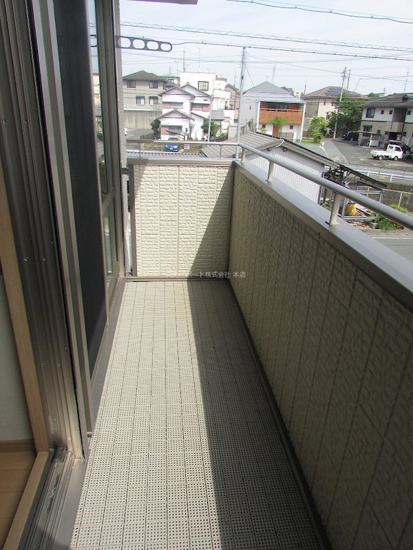 ドミール・ラヴァンド ベランダ