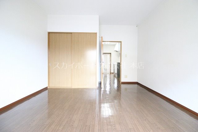 アラモード リビング