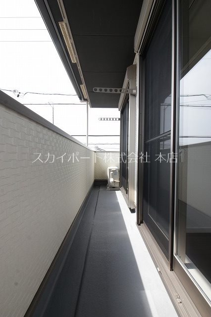 LUMINOUS ベランダ