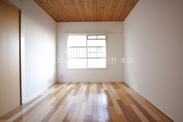 永田マンション ベッドルーム