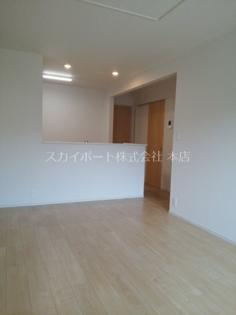 ブライトガーデン茜Ⅱ リビング