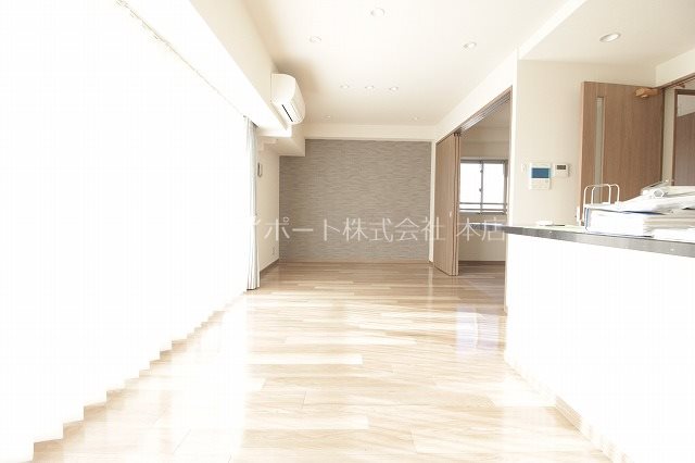 プレサンスロジェ浜松 リビング