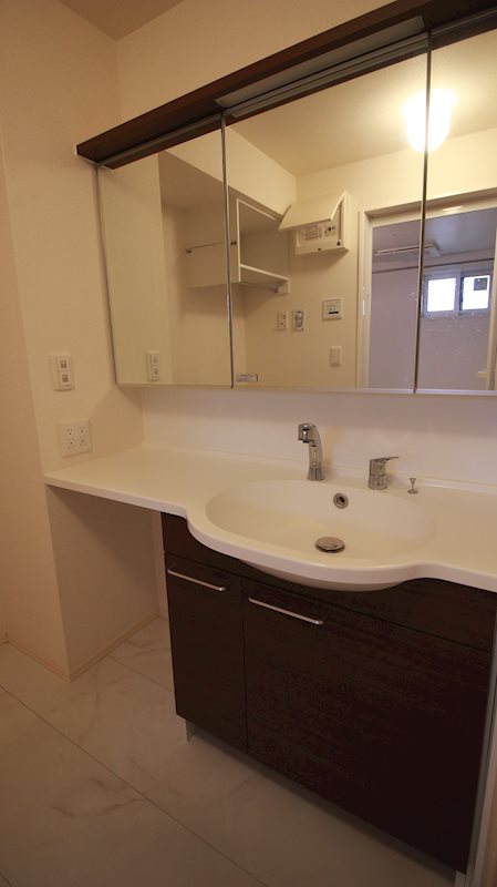 アンソレイエ その他4