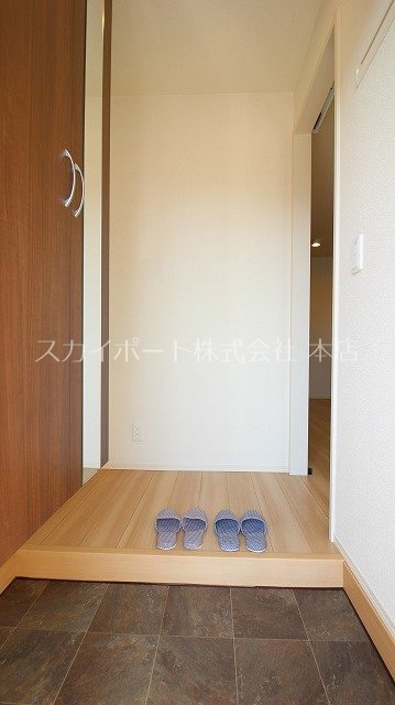 アンソレイエ 玄関